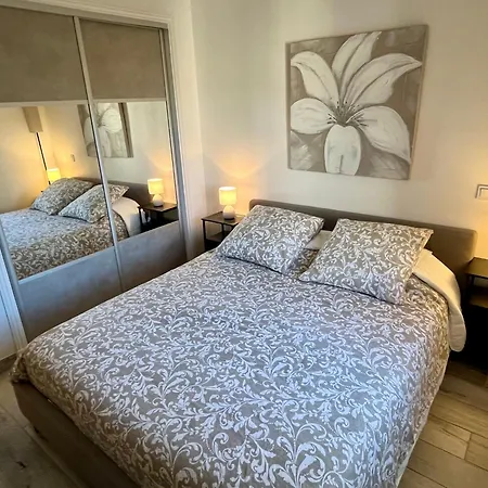 Maison Maxime 3 * סן-מקסים
